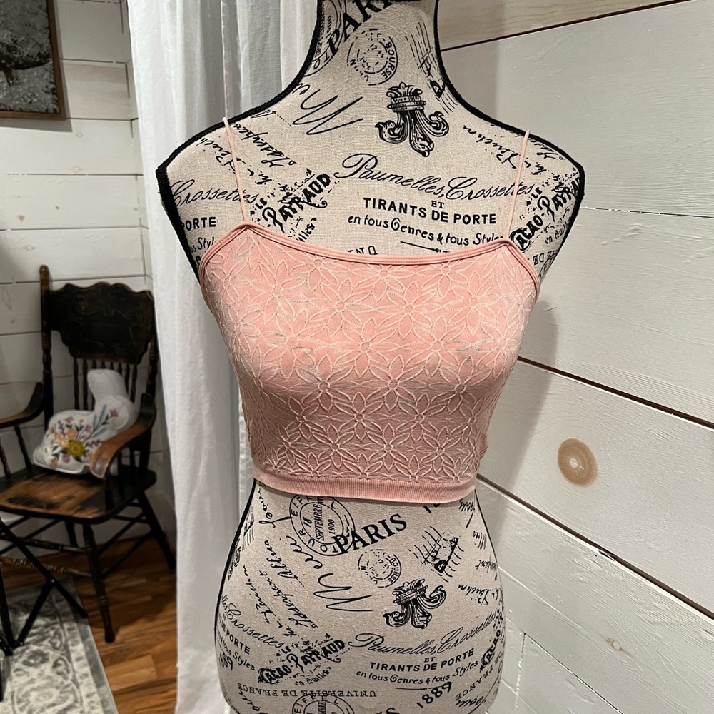 Aeropostale seamless seriously soft bralette size XS, pink, floral, dainty
